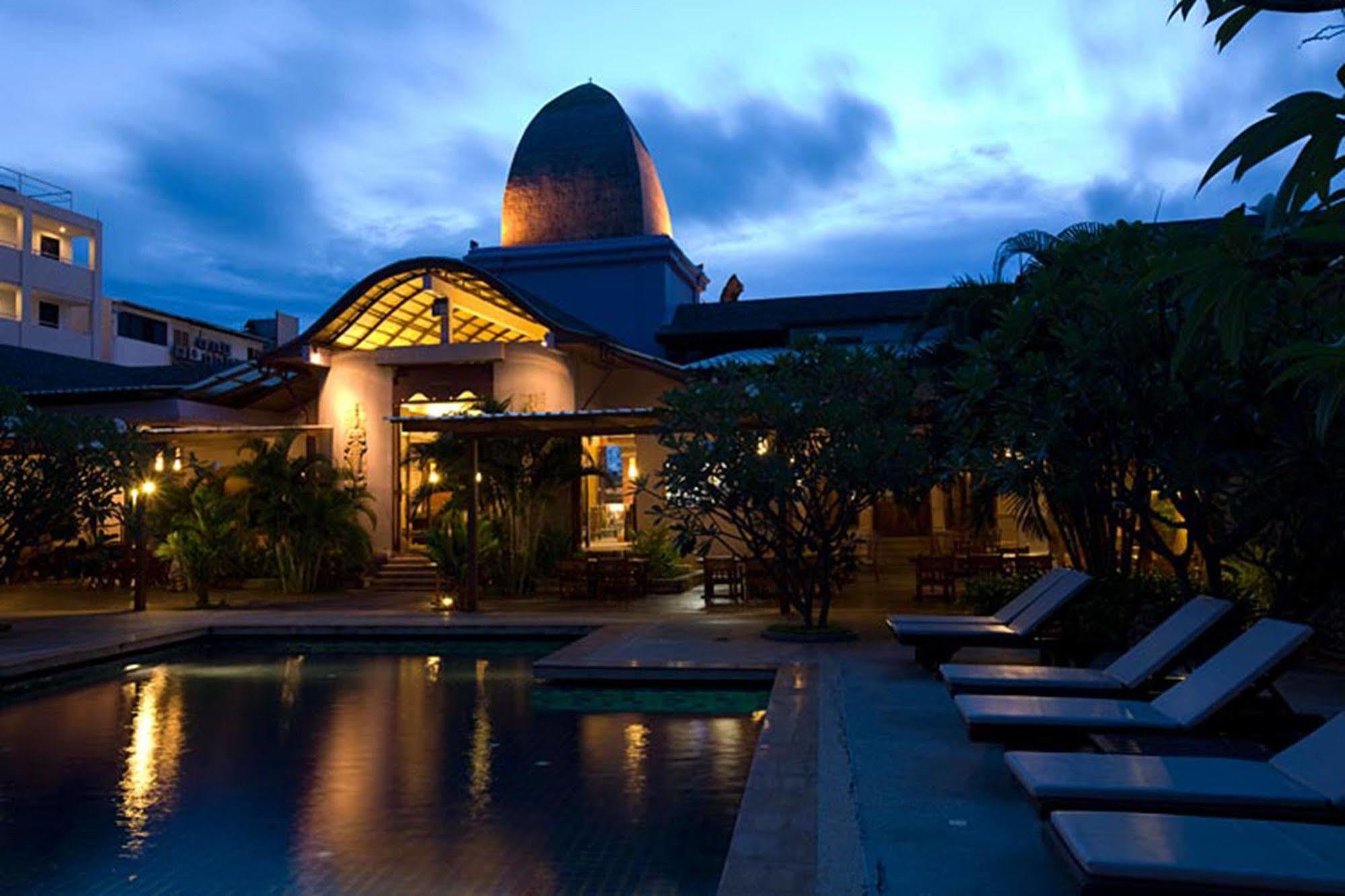 Phuket Resotel 4* Kata Beach (Phuket)
