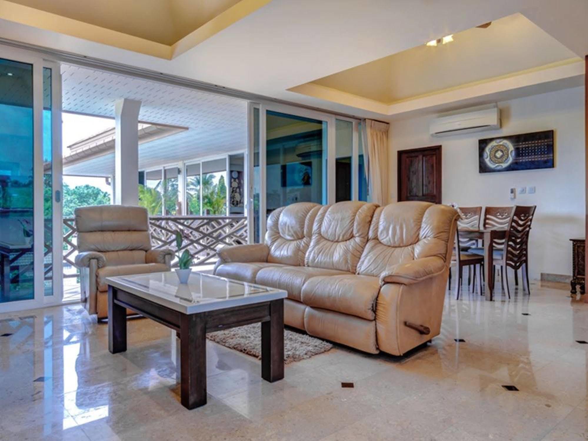 Hotel At Naiharn Boutique Hotel 3*