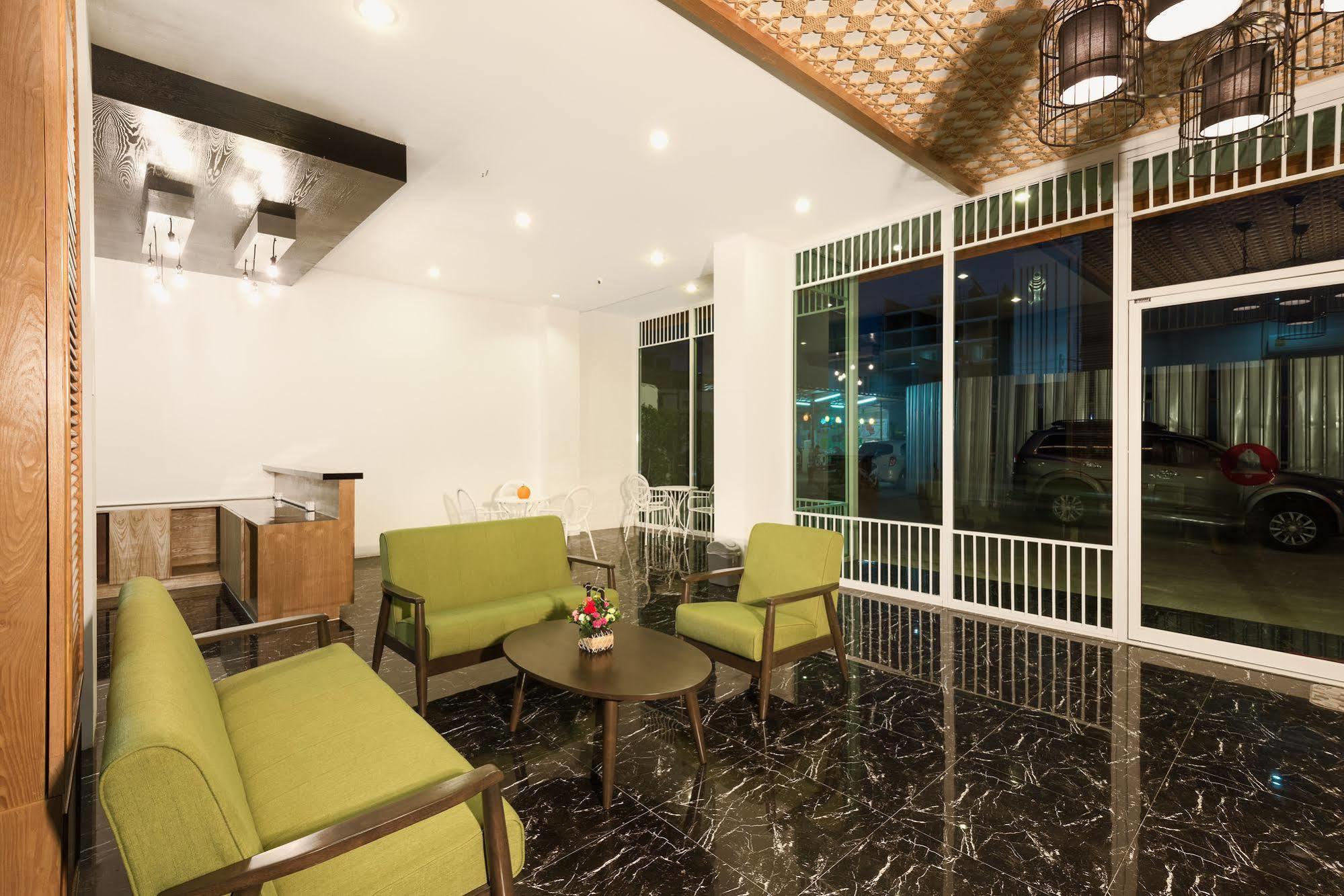 Muden Phuket 3*