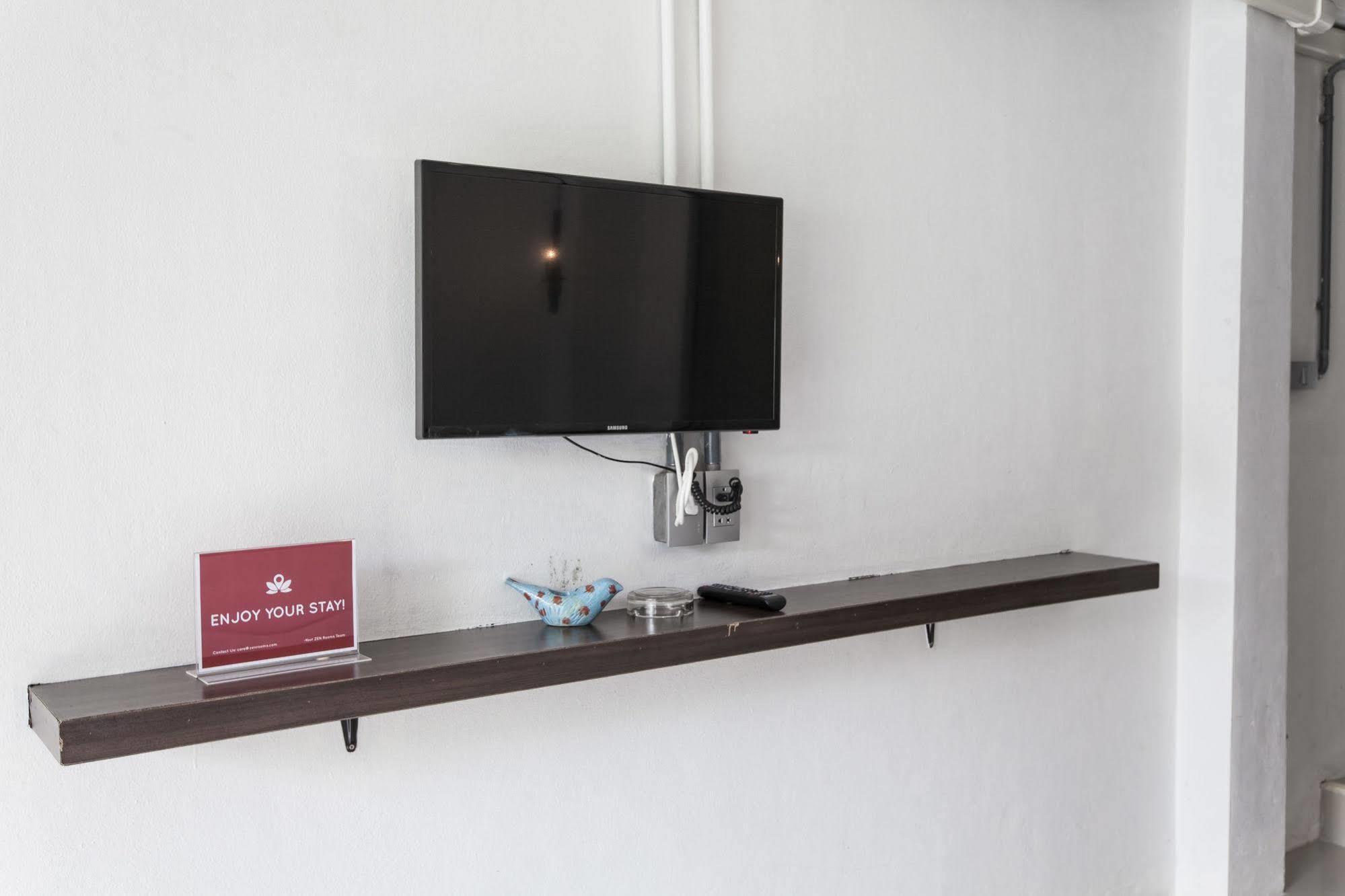 Zen Basic Nanai Phuket Hotel