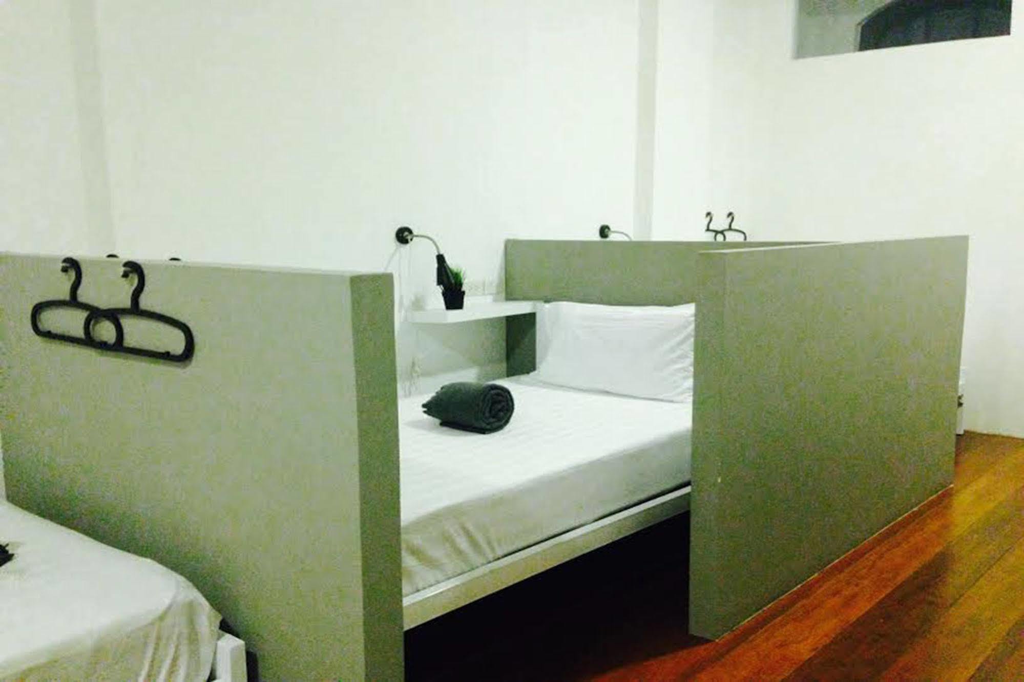 Chino Town At Yaowarat Phuket - Sha Plus Hostel