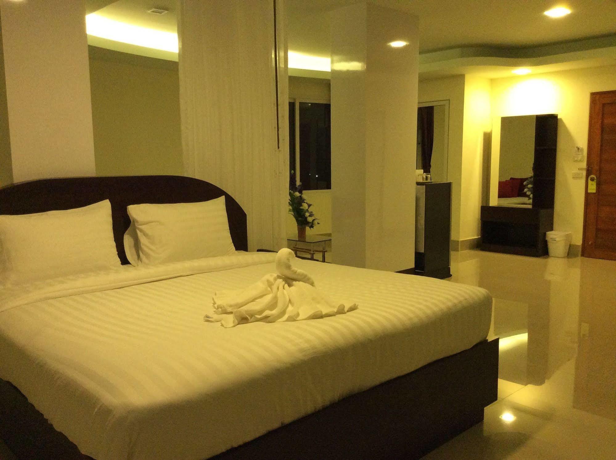 Smile Hotel Rawai