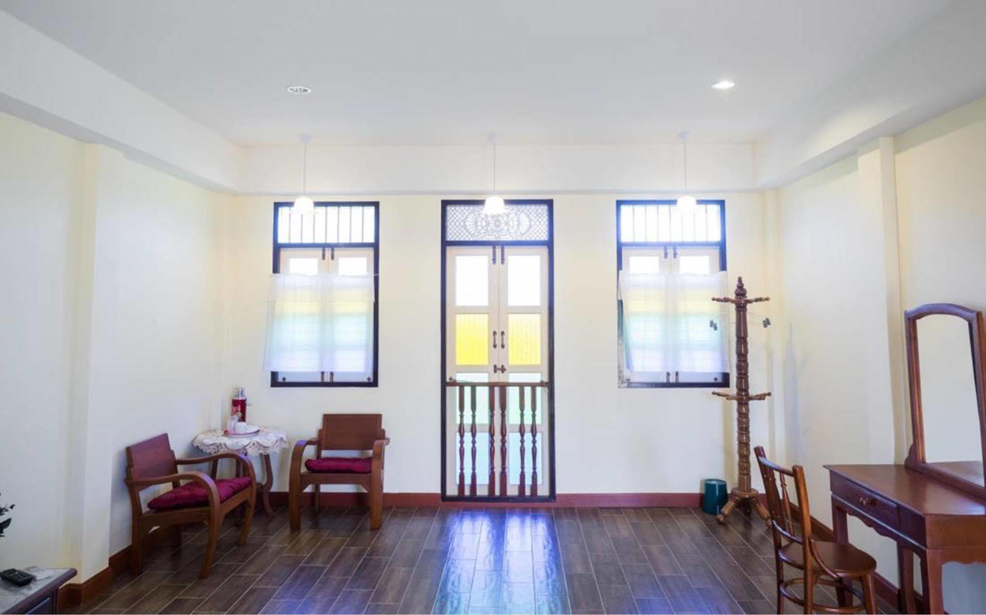Baba La Casa Chalong