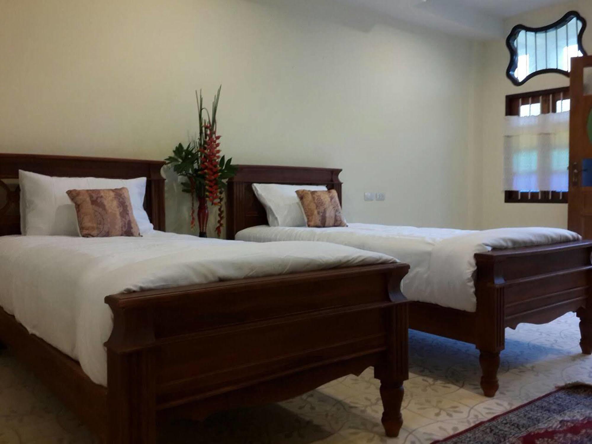 Baba La Casa Hotel 3*