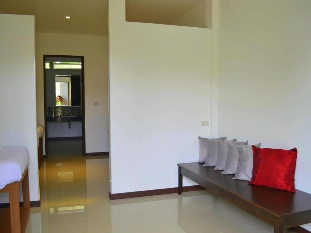 The Lantern Hostel, Chalong ,phuket Albergue Phuket
