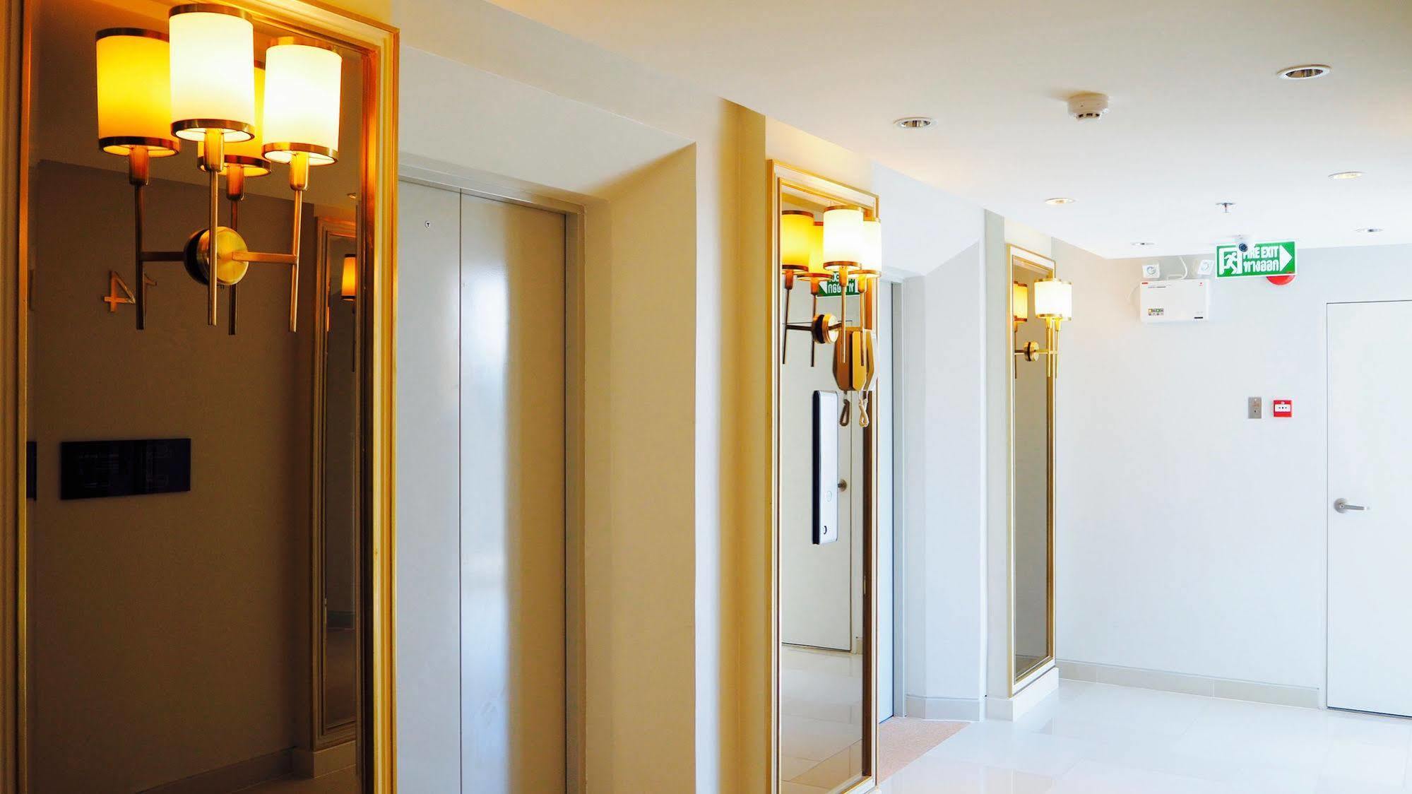 Duplex Height * Phuket