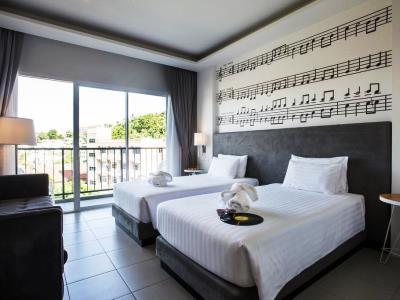 Hotel The Melody Phuket - Sha Extra