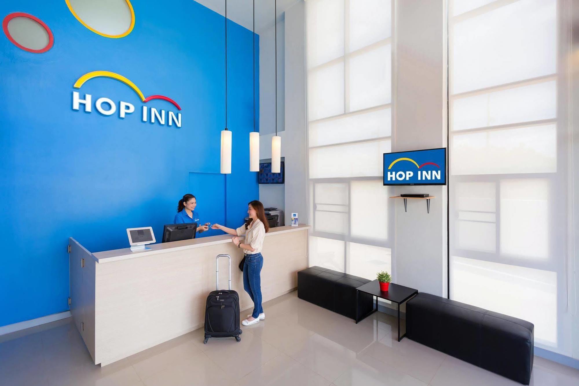 Hop - Sha Hotel 2*