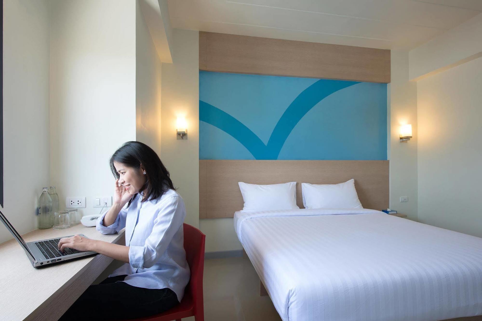 Hotel Hop - Sha Phuket