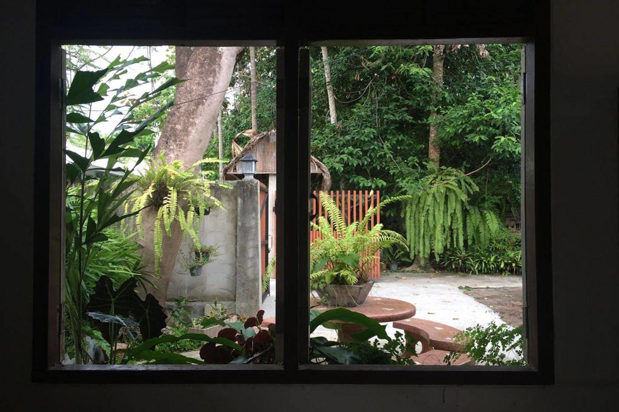 Fern House Retreat Chalong