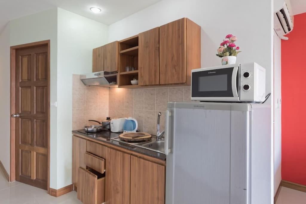 Mountain Seaview Luxury Aparthotel
