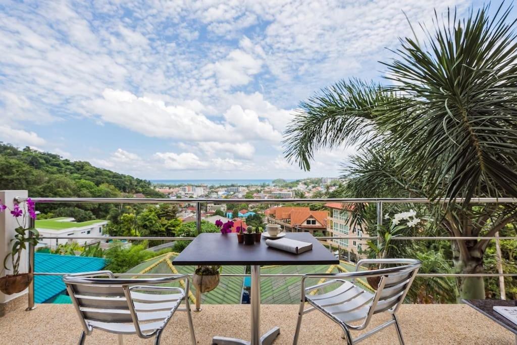 Mountain Seaview Luxury Aparthotel