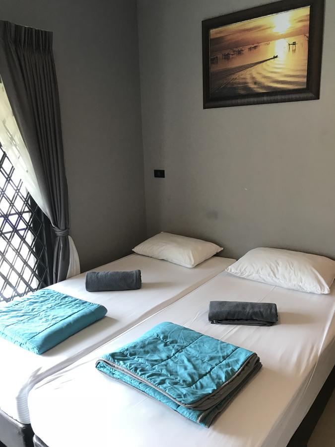 Hubb Phuket Airport Hostel