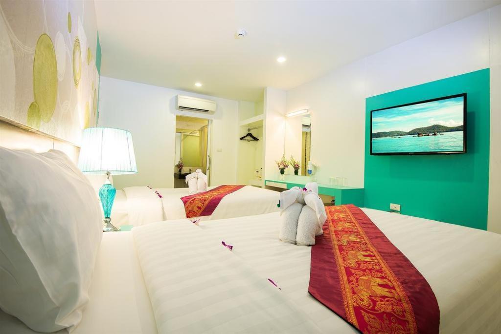 Hotel Platinums