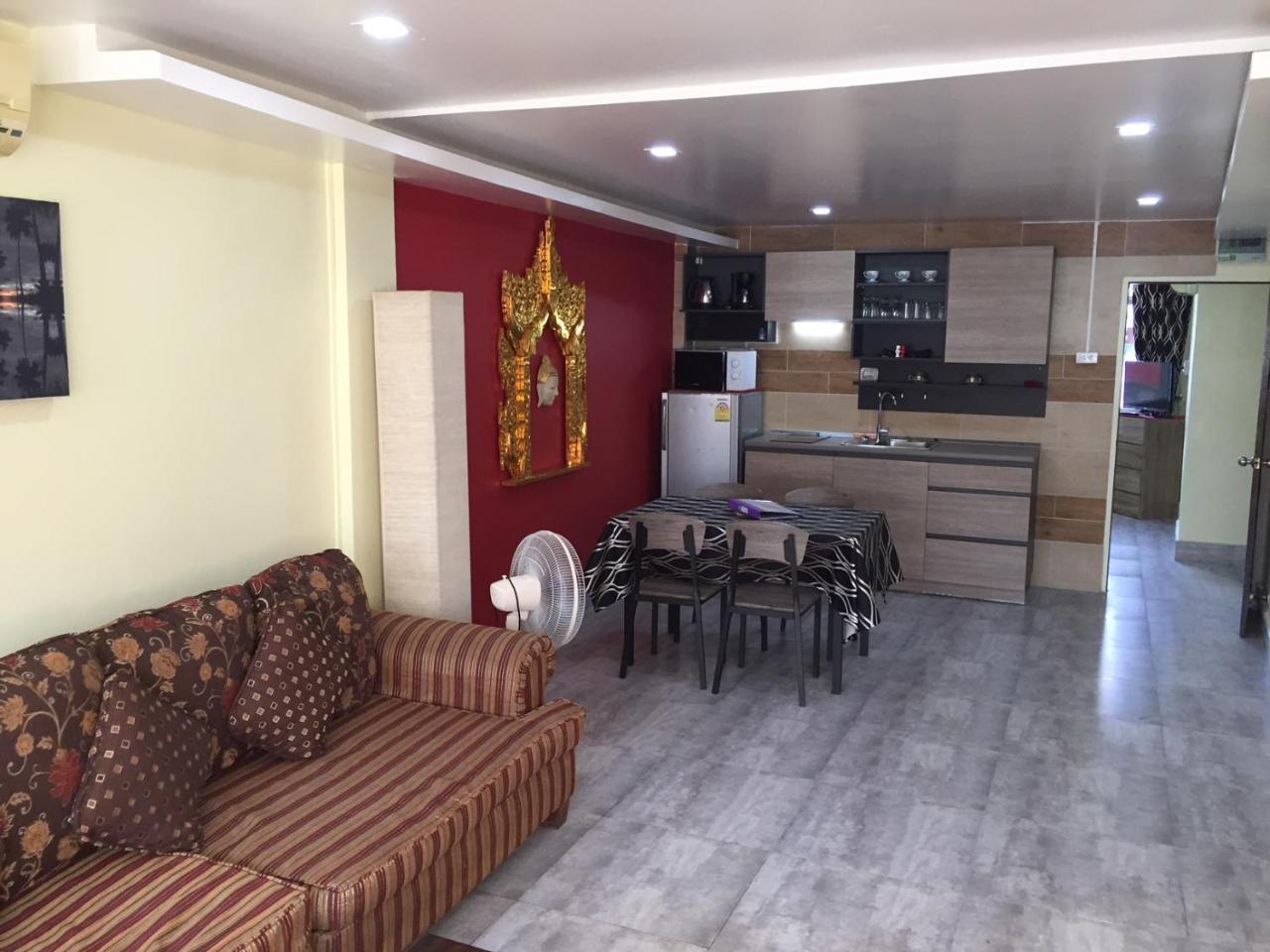 Fong Kaew And Baan Nang Fa Guest house 3*