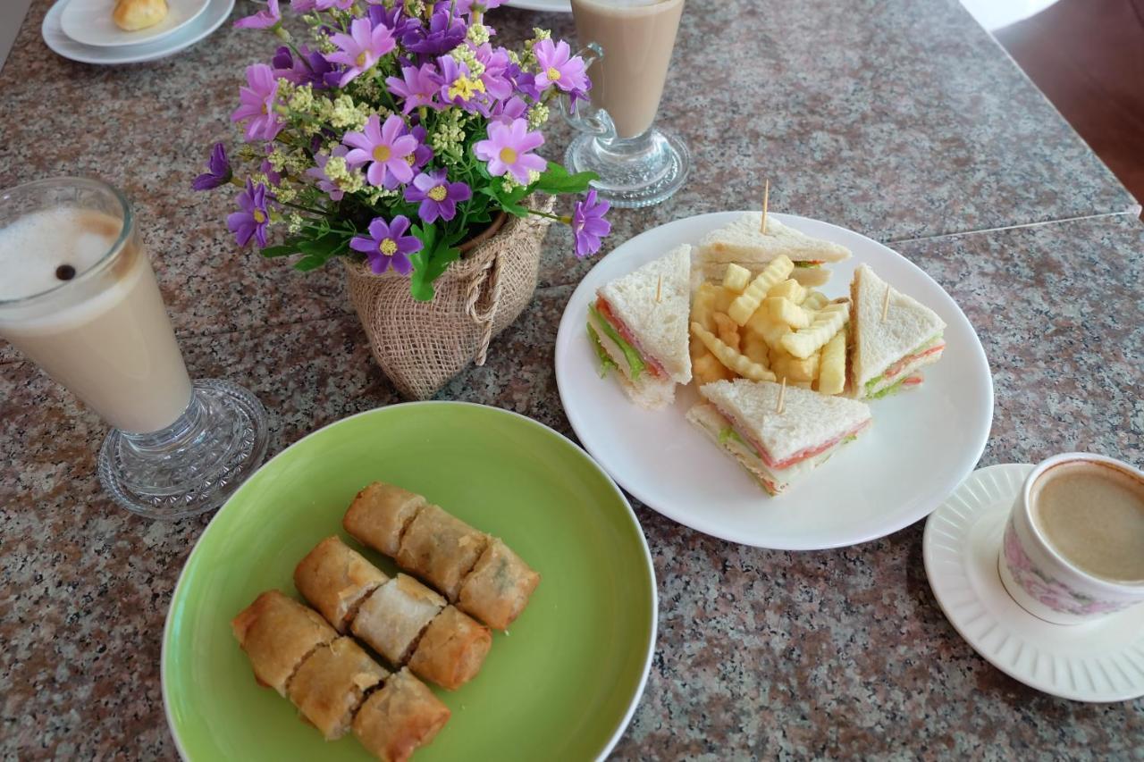 Priew Wan Hotel *