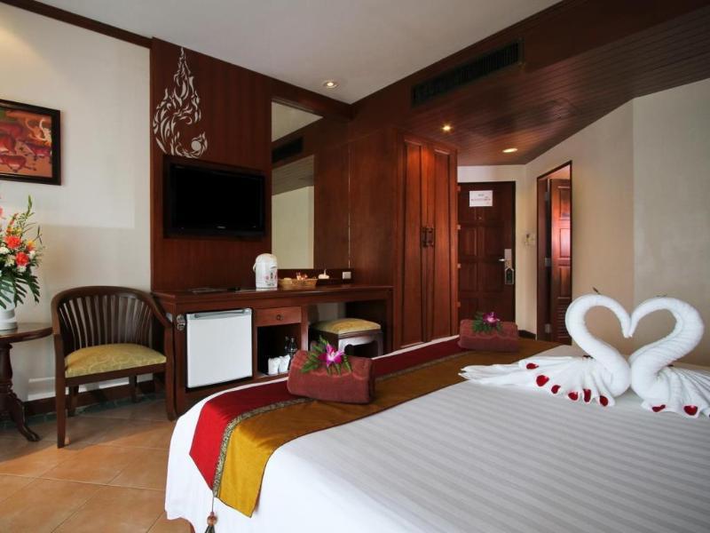 Baan Karonburi 4*