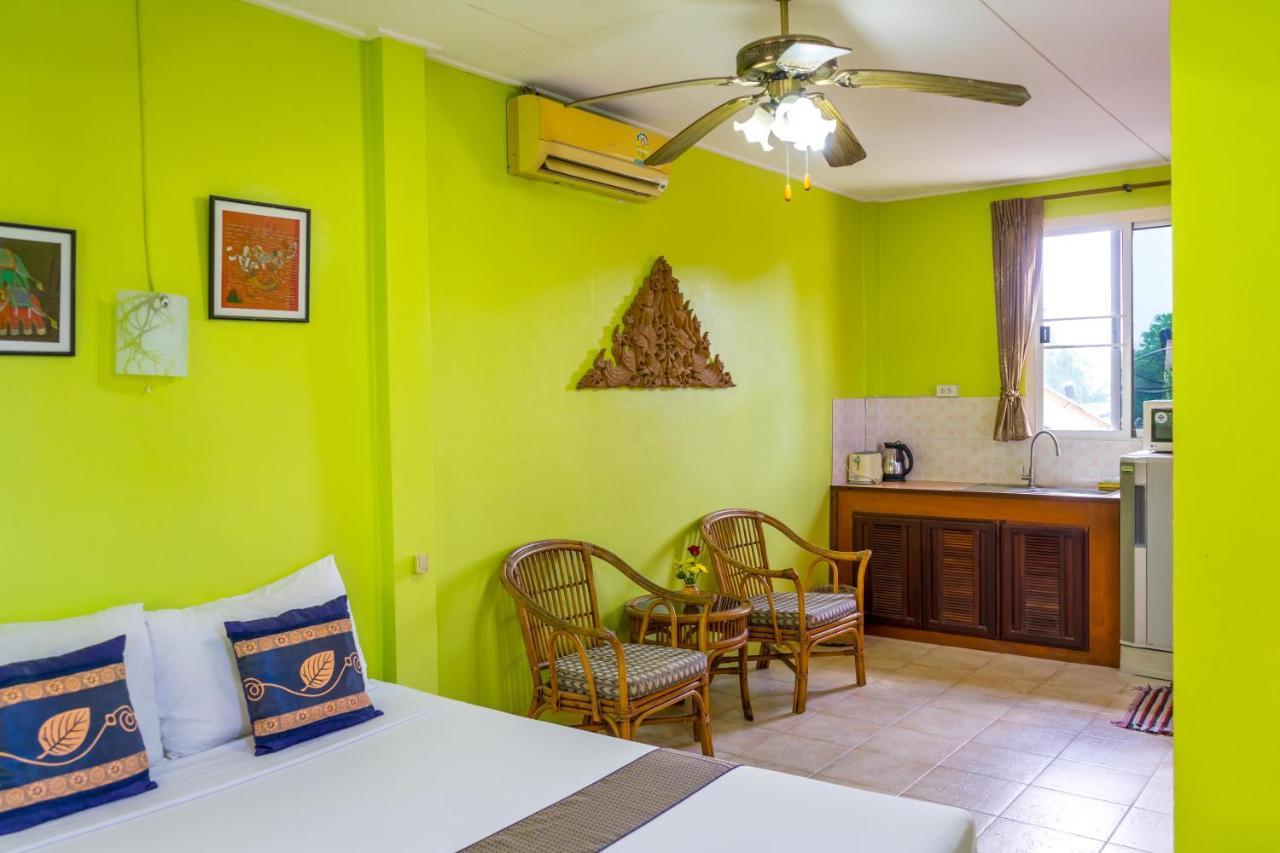 Chez Charly 3* Nai Yang