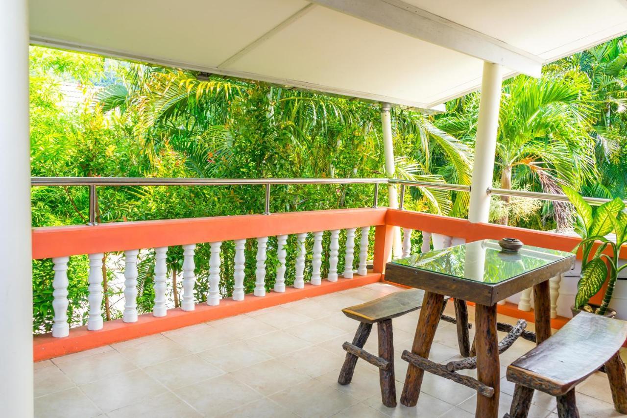 Chez Charly Guest house Nai Yang