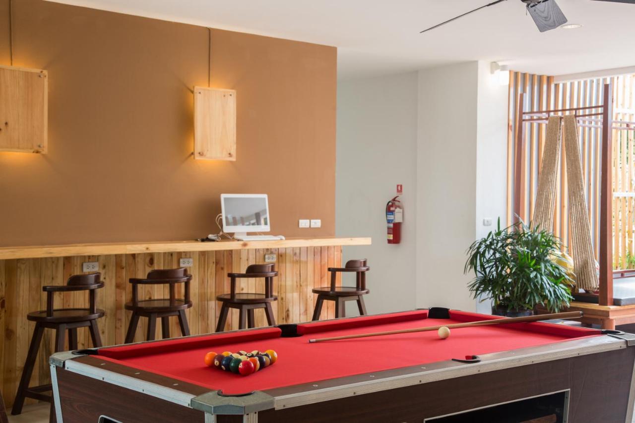 Nonnee Phuket Hostel Strand Kata
