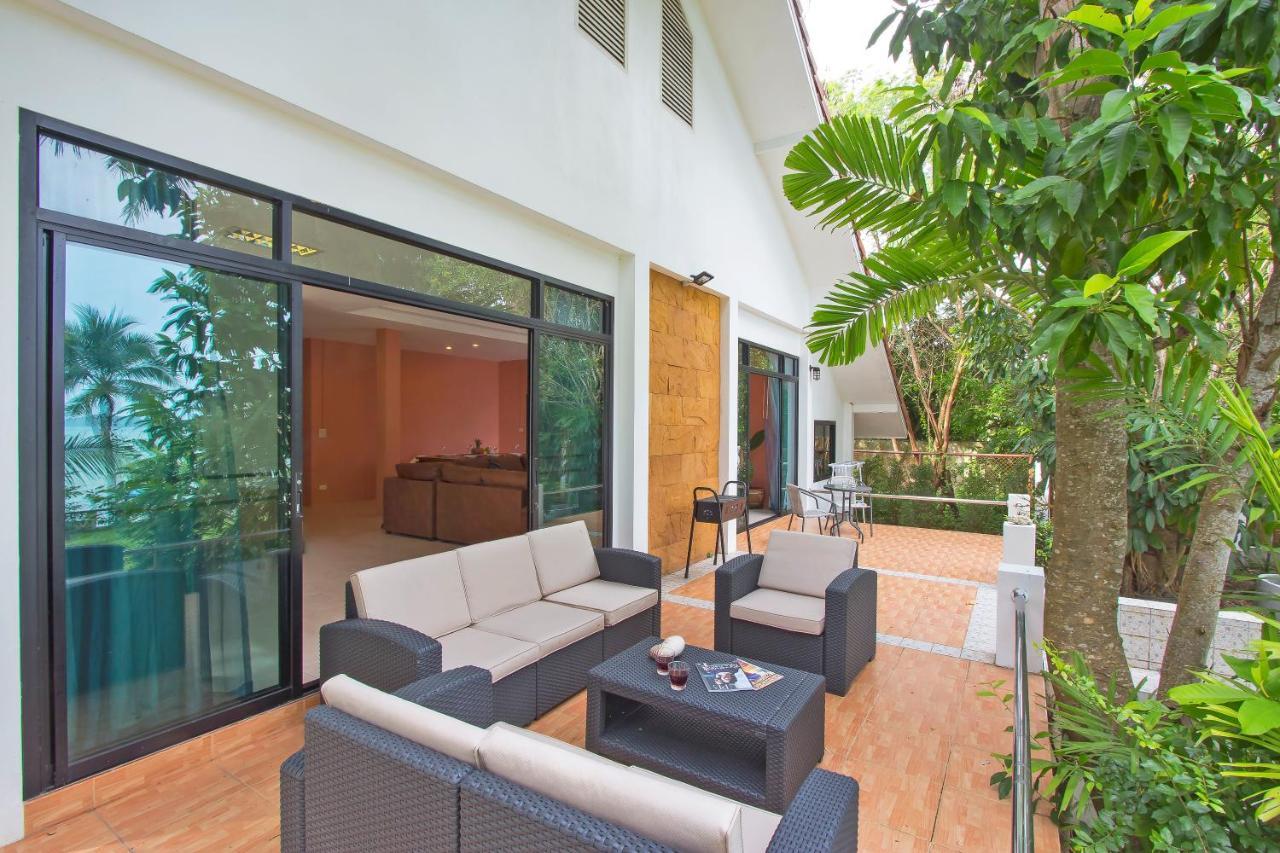 Villa Miracle