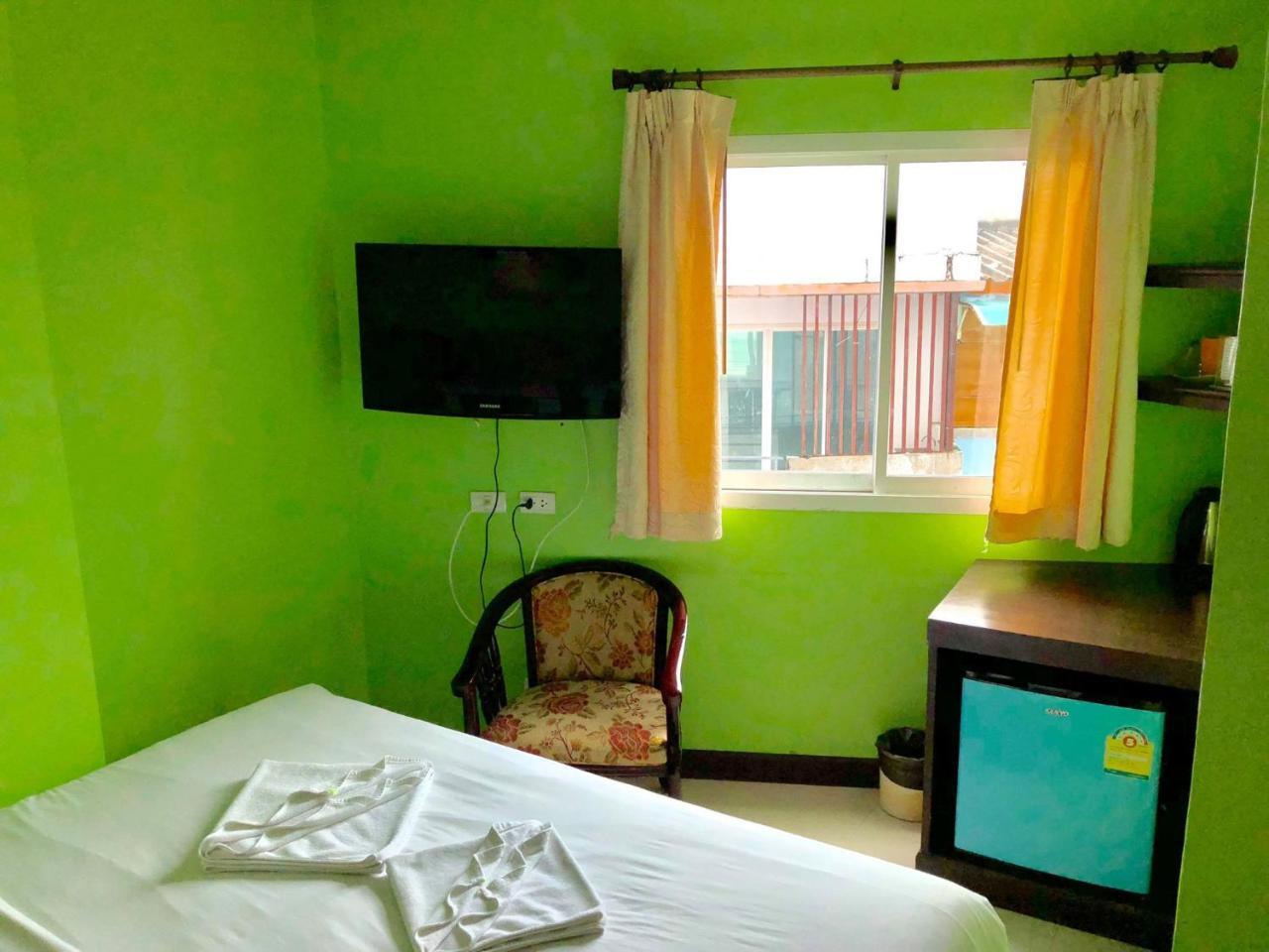 Hollywood 3* Patong