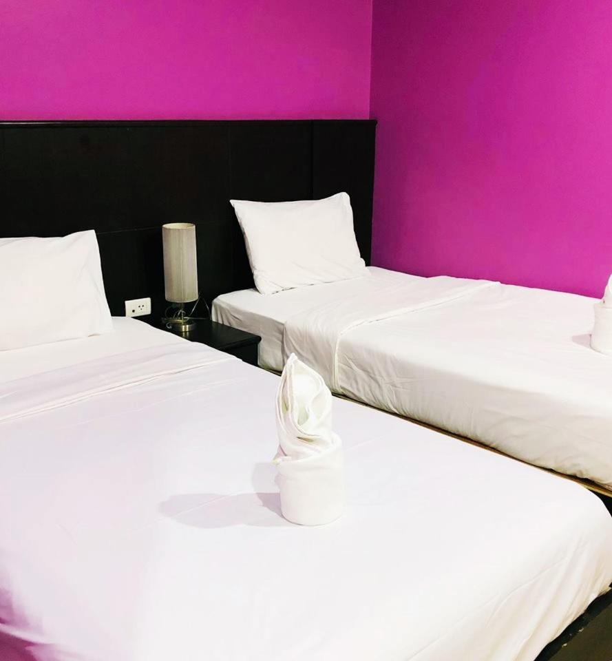 Hollywood Hotel Patong