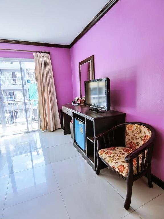 Hollywood 3* Patong