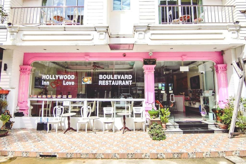 Hollywood Hotel Patong