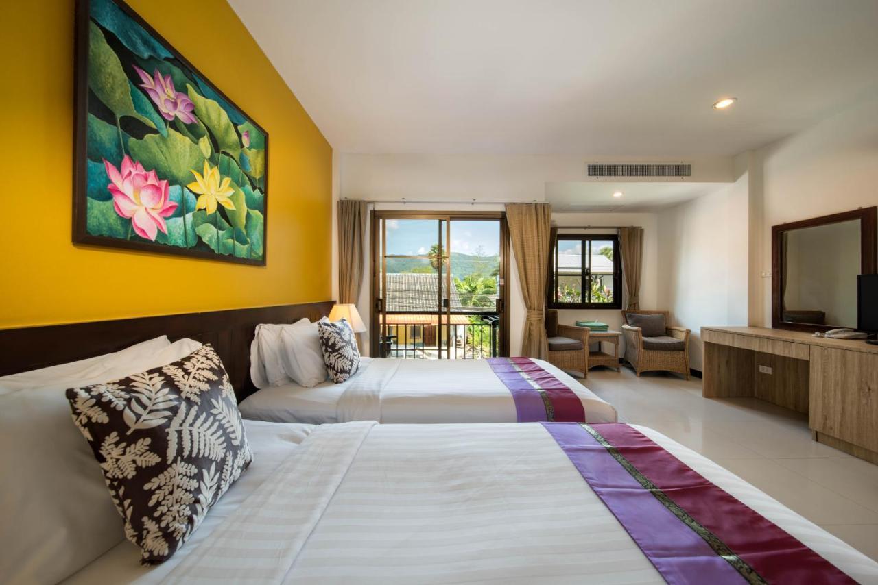 Beachfront Pantai Kamala