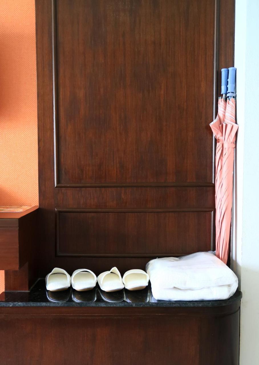 Supicha Pool Access - Sha Hotel