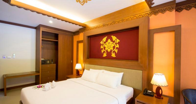 Shanaya & Hotel