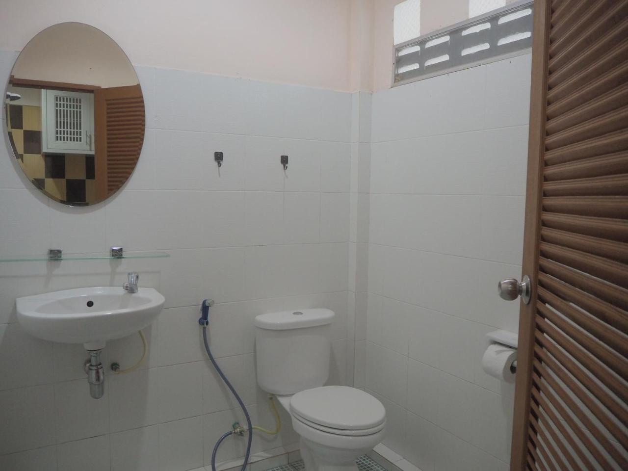 Coconut Guest house Nai Yang