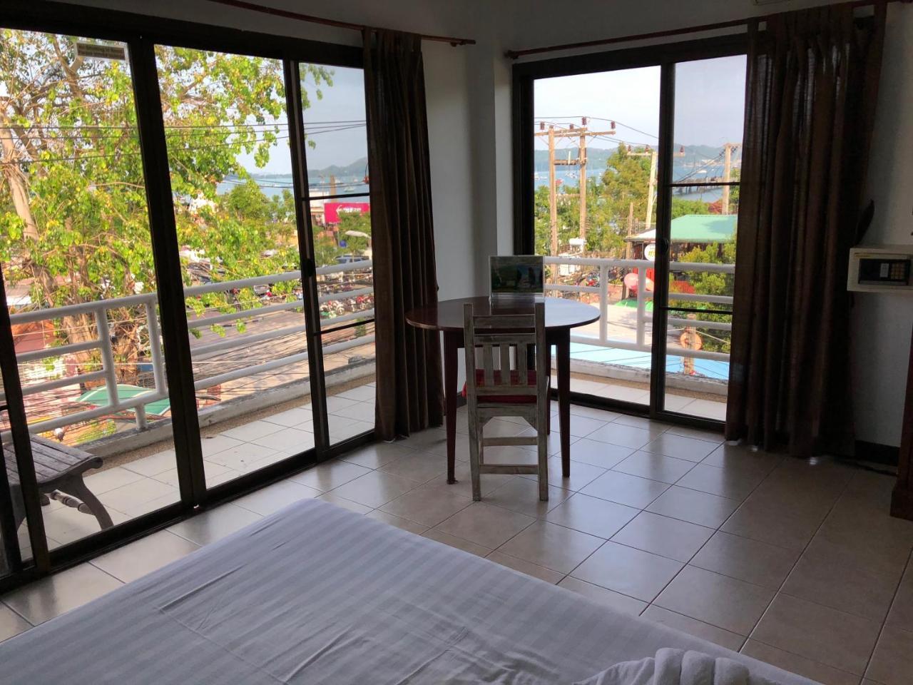 Hotel Supergreen Chalong