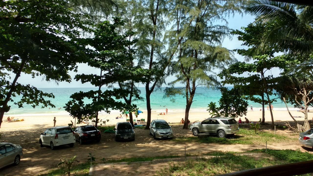 A-103 * Praia de Nai Thon