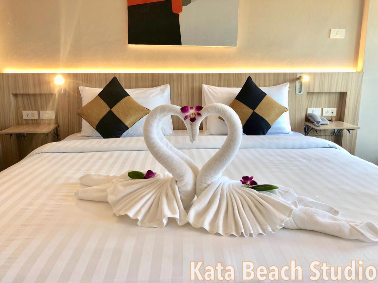 Phuket Hotel 3*