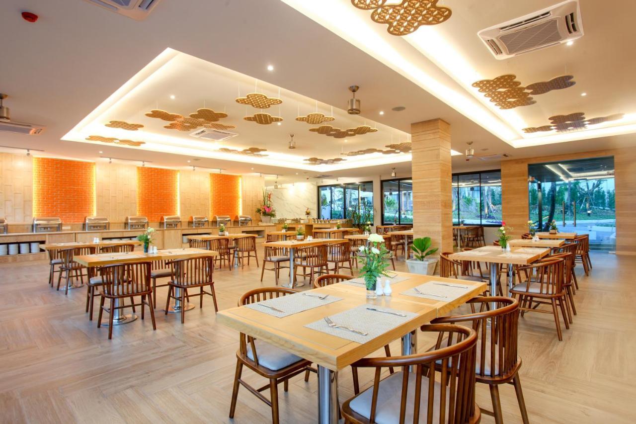 Hotel Craft & Villas, Town