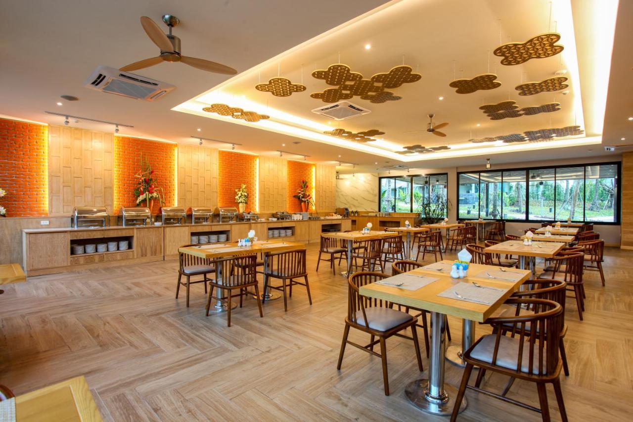 Craft & Villas, Town 5*
