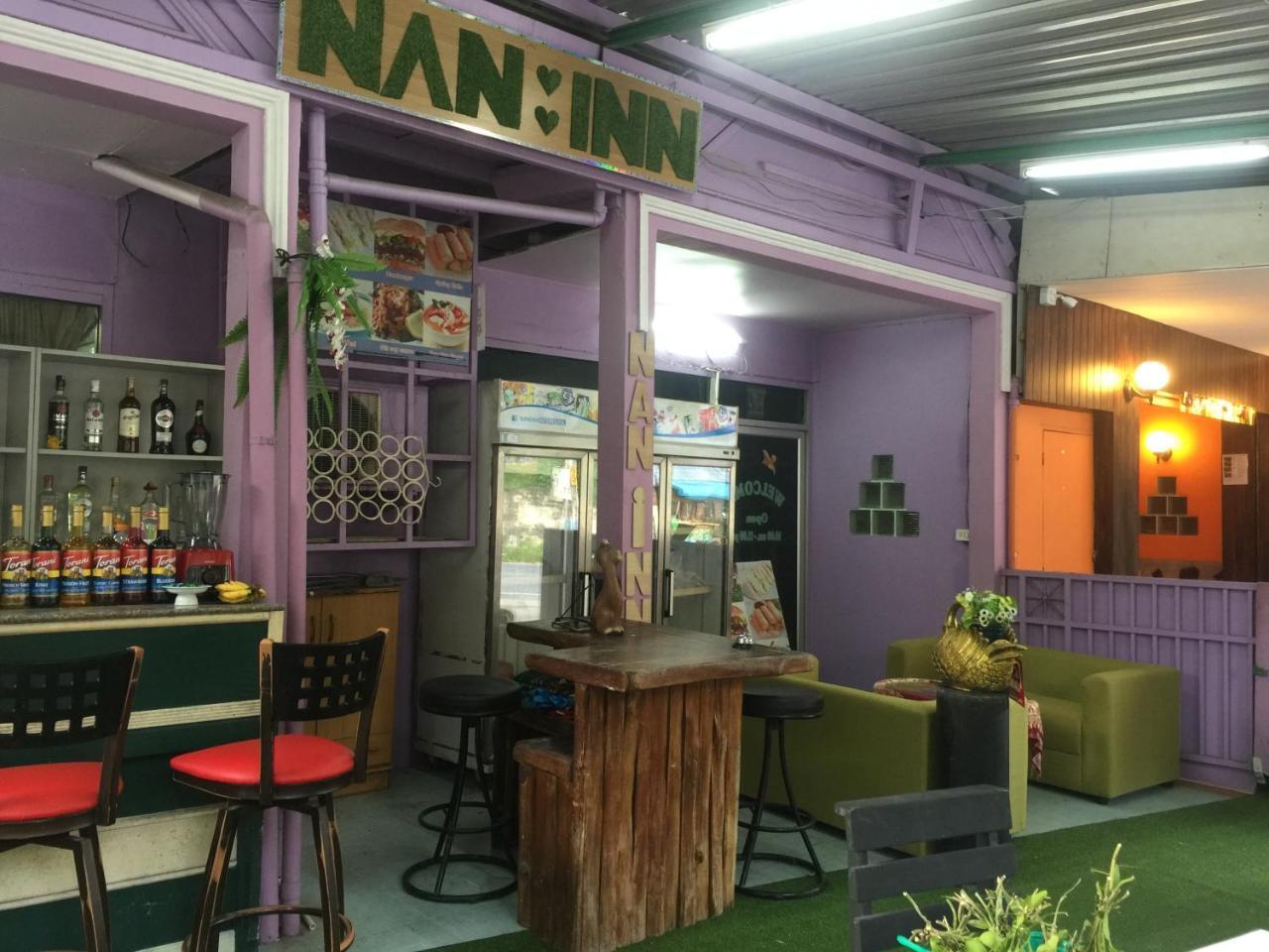 Nan Gasthuis Karon