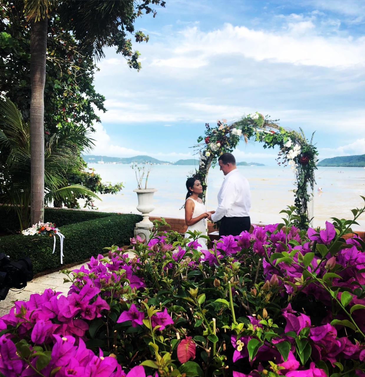 Royal Thai Phuket - Sha Extra Villa *