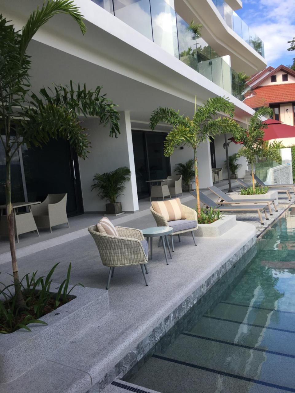 Heights Hotel