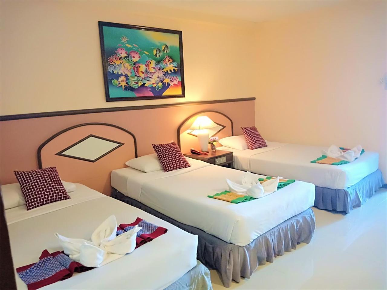 D2 Lamoon Resotel *