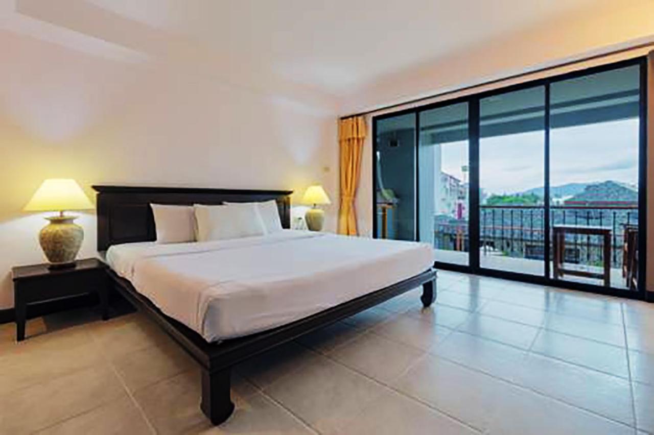 Bodega Phuket (adults Only) Hostel