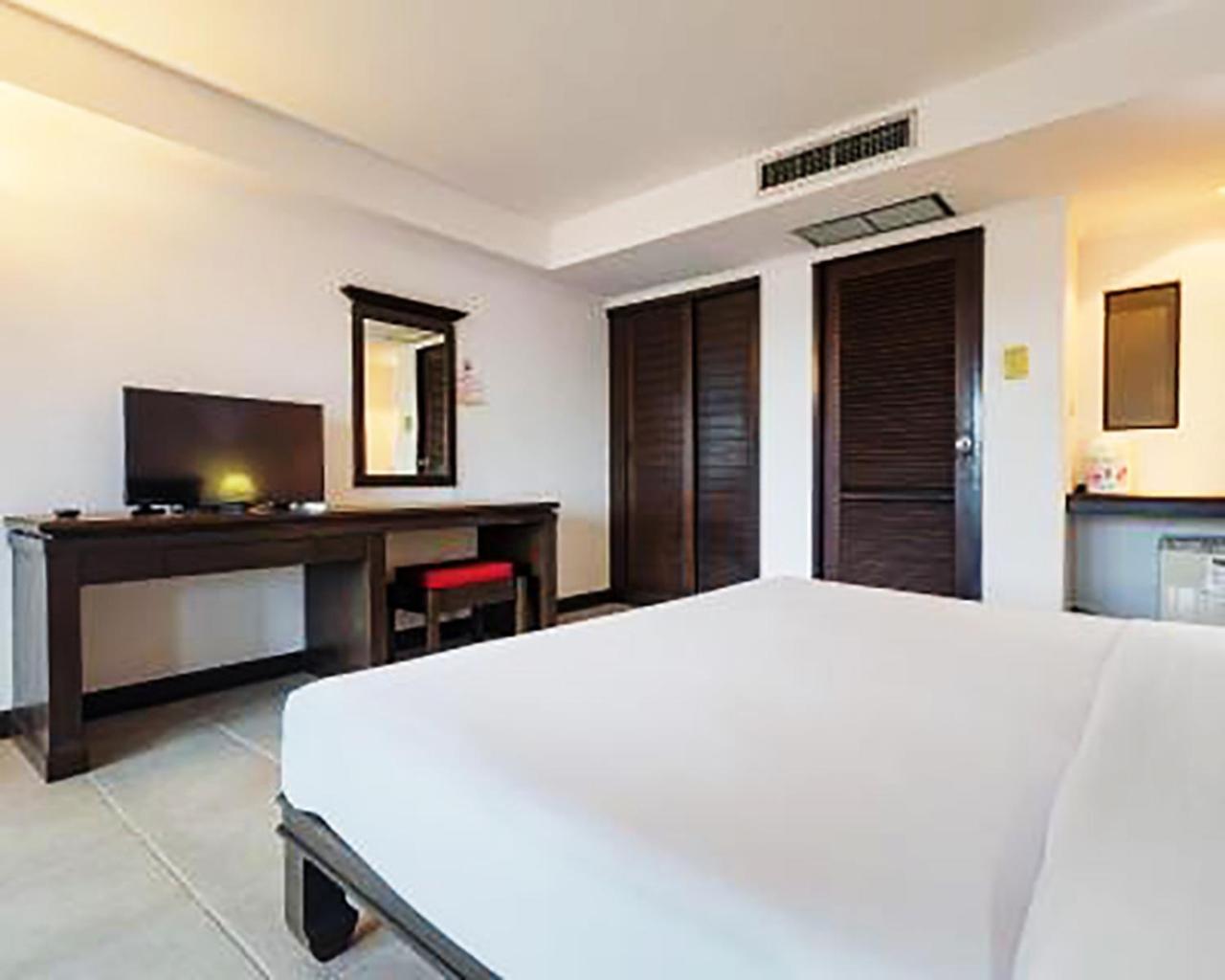 Hostel Bodega Phuket (adults Only) *