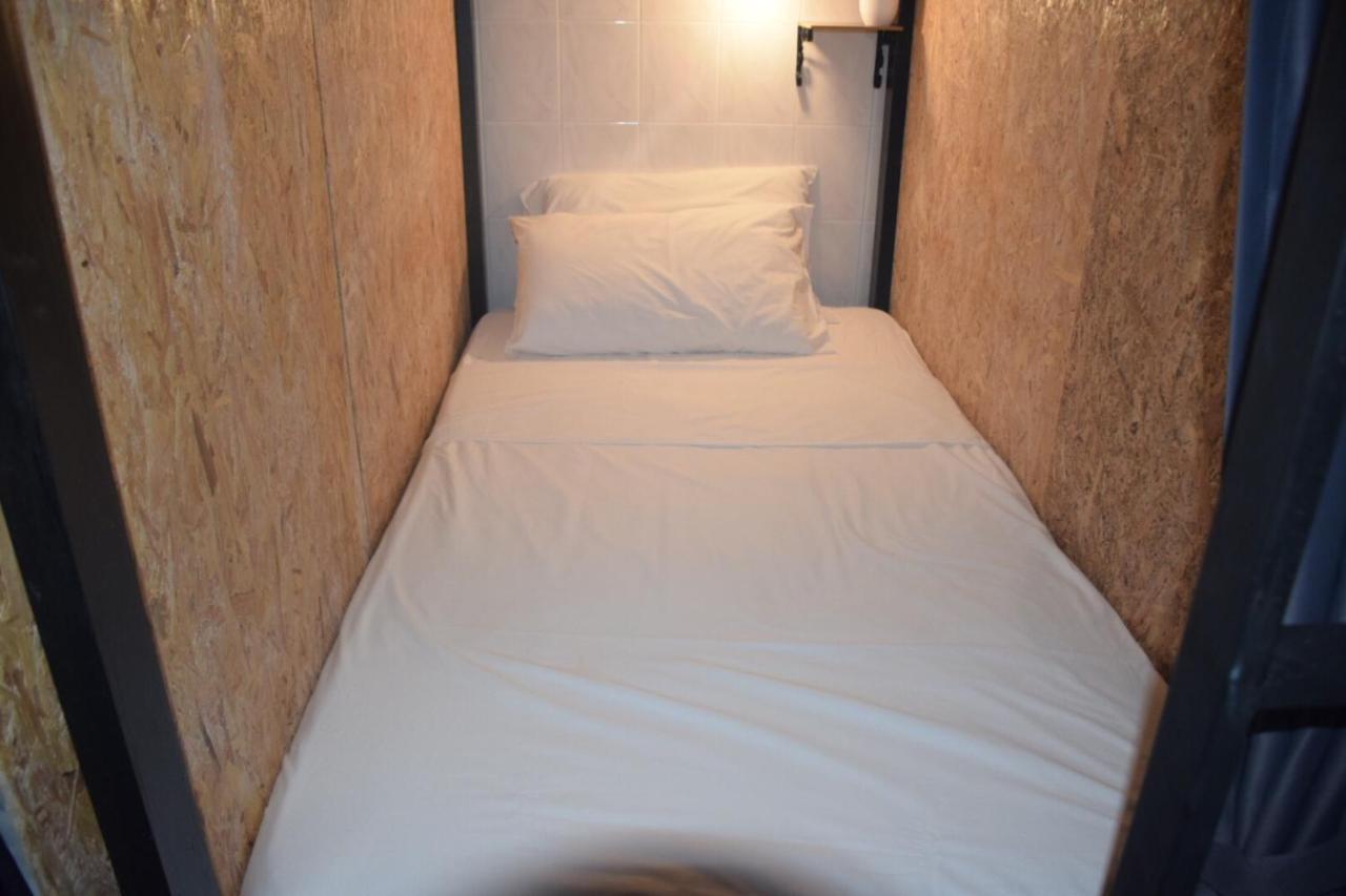 Hostel Near (adults Only)