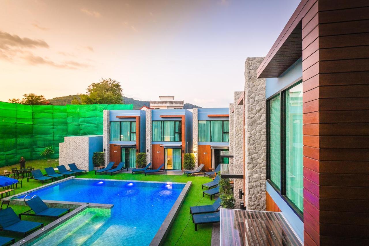Hotel Peace Blue Naiharn Naturist Phuket Sha Extra