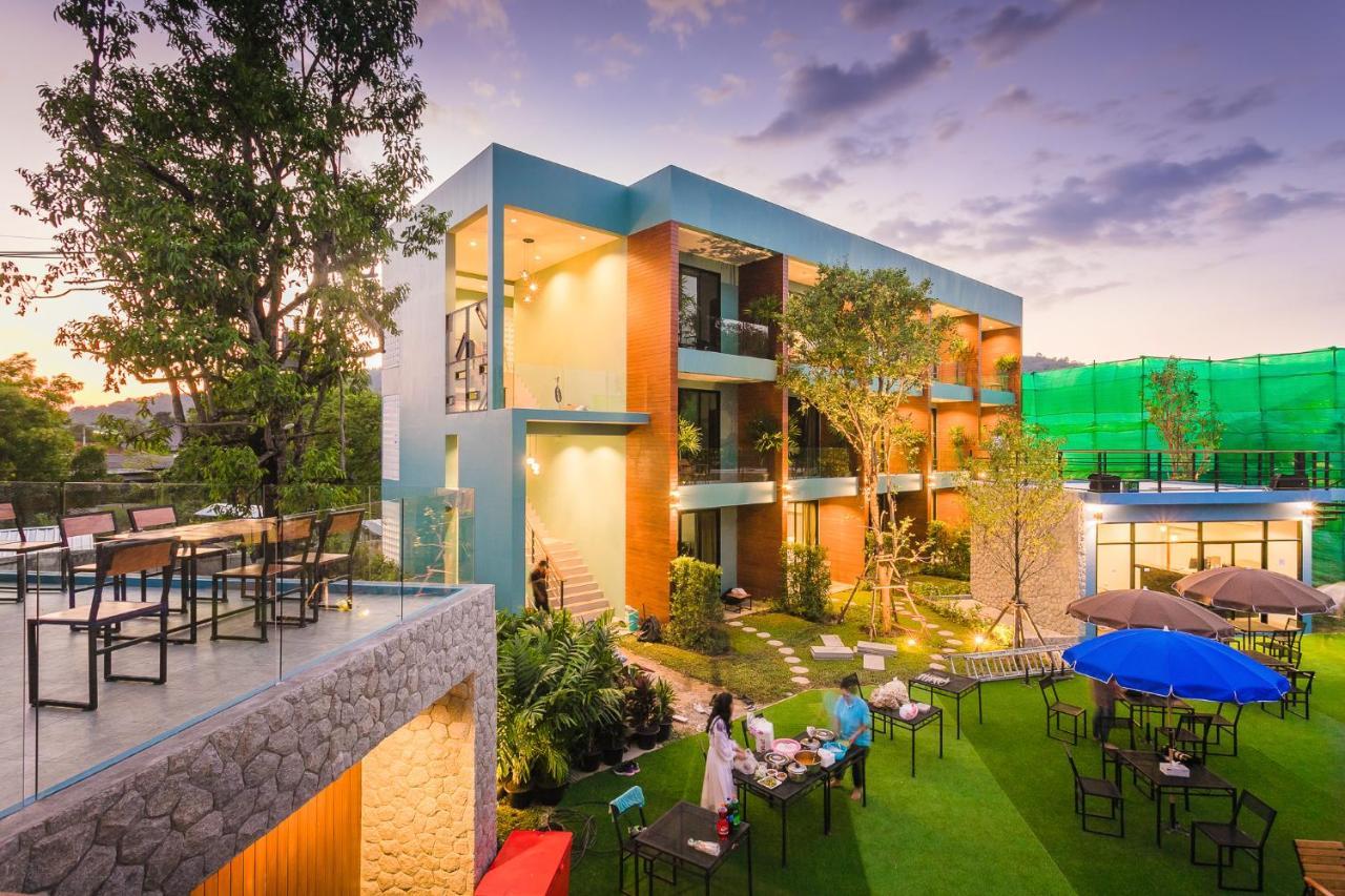Peace Blue Naiharn Naturist Phuket Sha Extra 3*