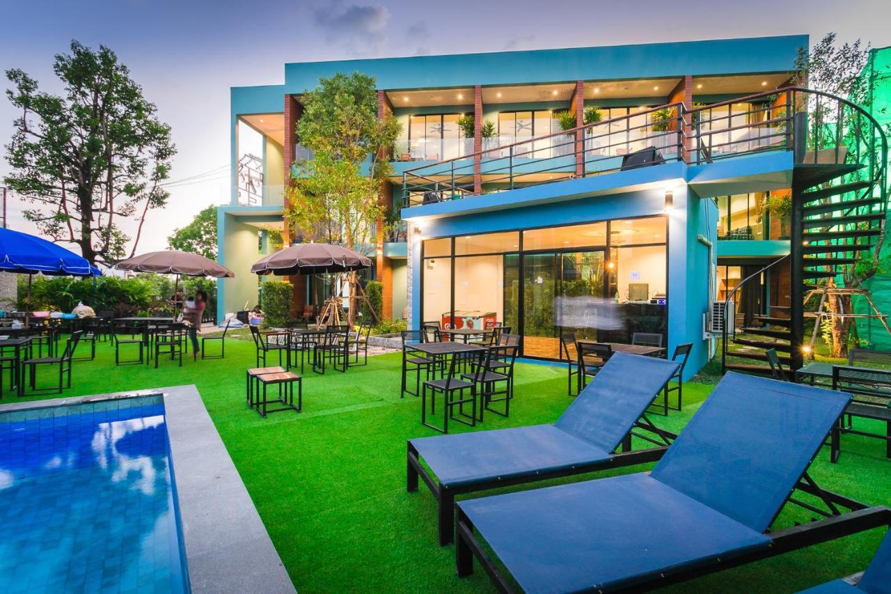 Hotel Peace Blue Naiharn Naturist Phuket Sha Extra 3*