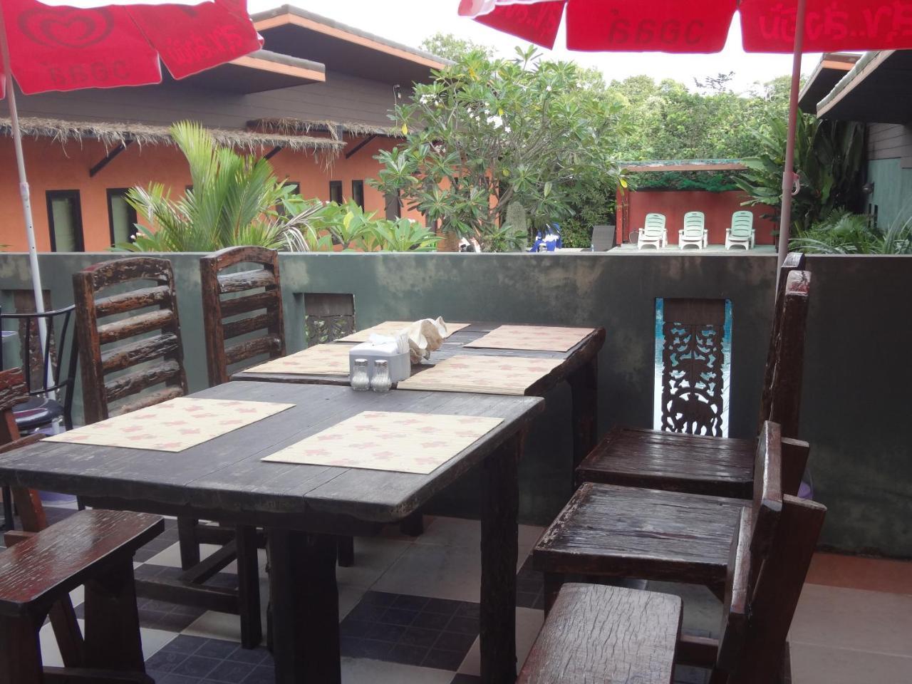 Hotel 2 Chalong