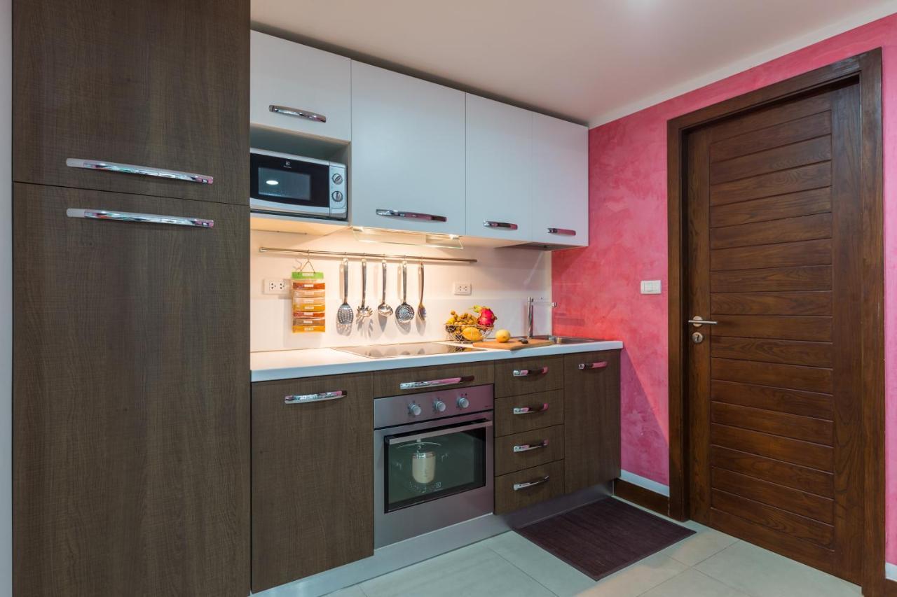 Butterfly House Apartment Karon